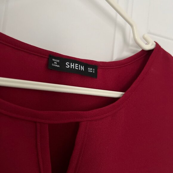 Shein Burgundy Top - Picture 2 of 3